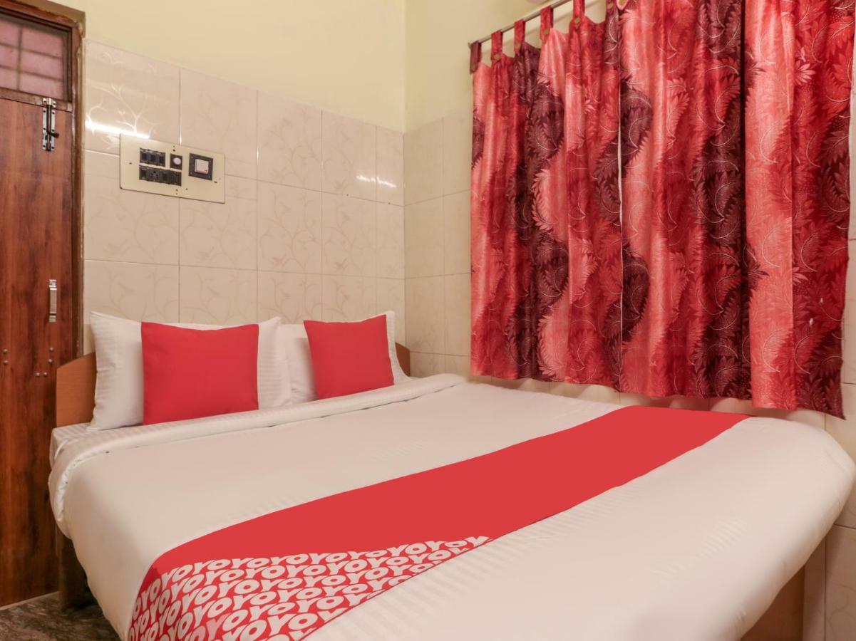 Готель Oyo 46737 Sri Annamalai Residency Тіруваннамалай Екстер'єр фото